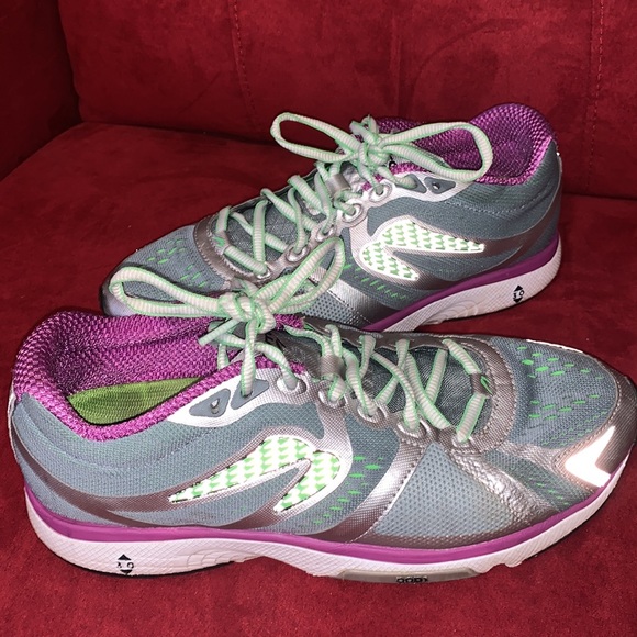 Newton Motion IV Women’s Training Running Shoes size 8.5 - Picture 11 of 11